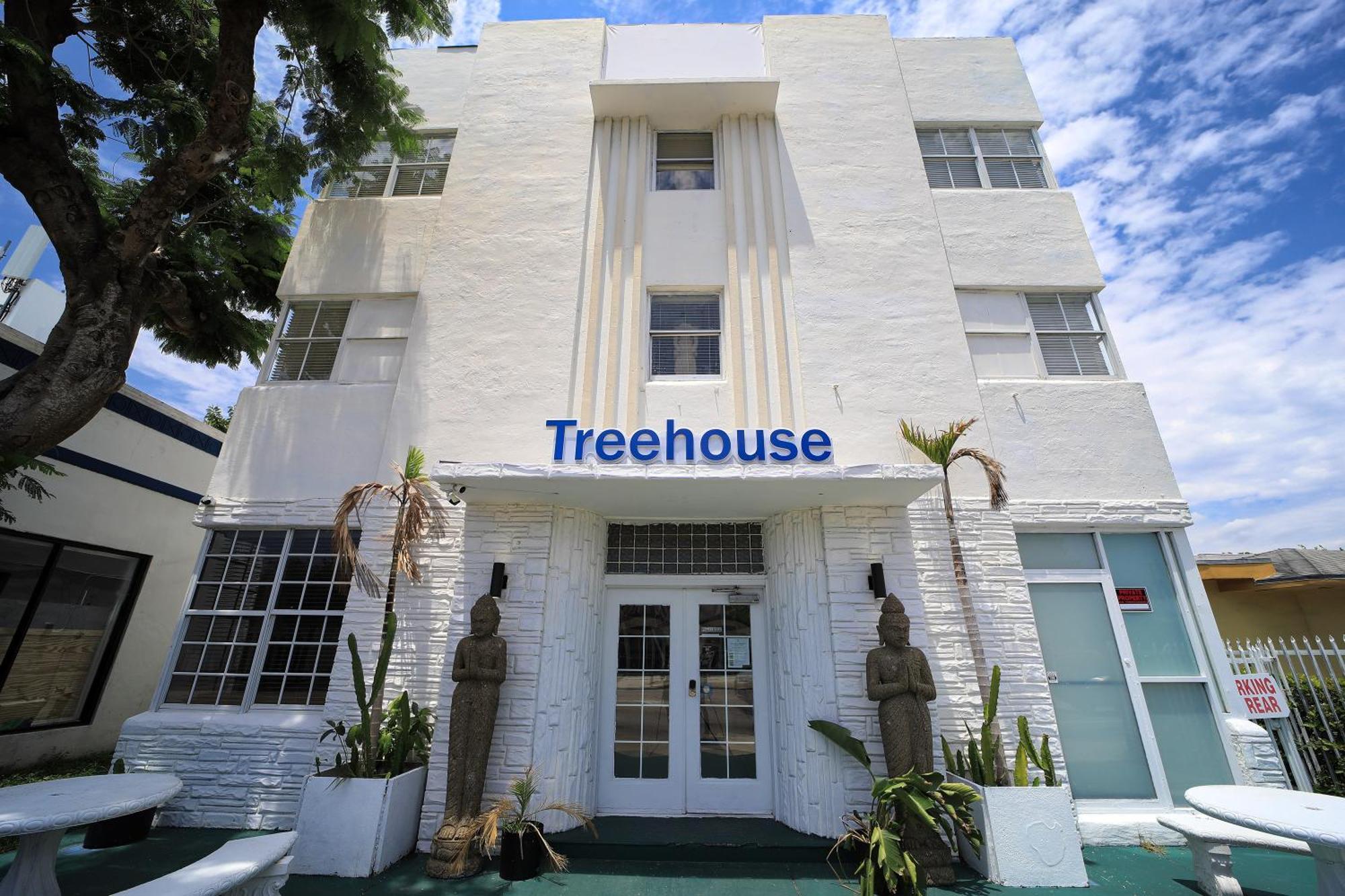 Treehouse Hotel Miami Exterior photo